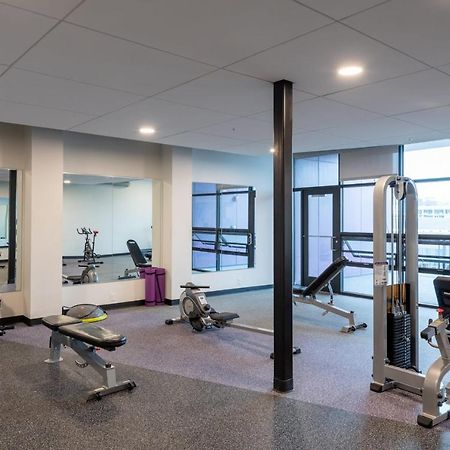 Flexhome Skywalk To Fiserv U4 With Rooftop, Gym, And Parking Μιλγουόκι Εξωτερικό φωτογραφία